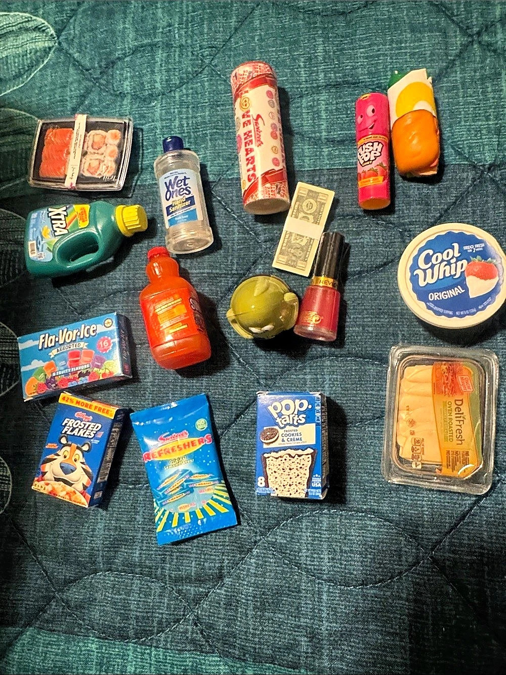 ZURU Mini Brands Series Collectible Lot Miniature Assorted Items